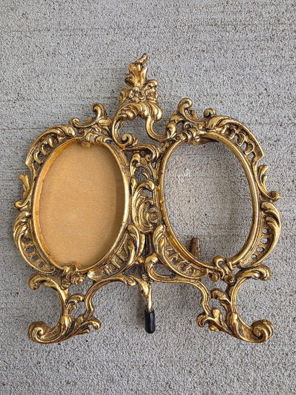 Vintage Ornate Gold Tone Double Oval Picture Frame Easel Standing Photo Frame